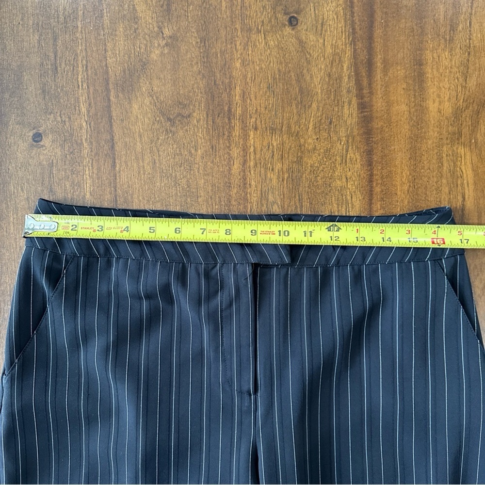 Tail Womens Black Pinstripe Cropped Pant Capri Size 10 Golf Outdoor Performance - Picture 9 of 13